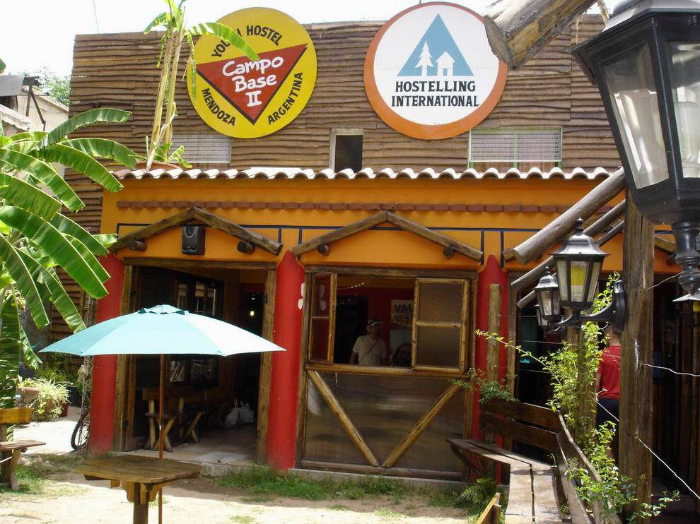 Nia gastejo en Mendozo