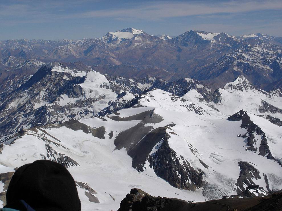 Pejzaĝo vidata dum la suprenirado.