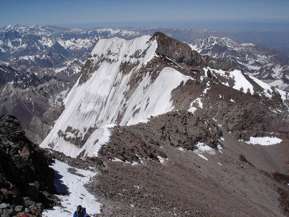 La suda pinto de la Akonkagvo.