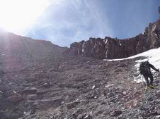 Enirejo de LA KANALETO.